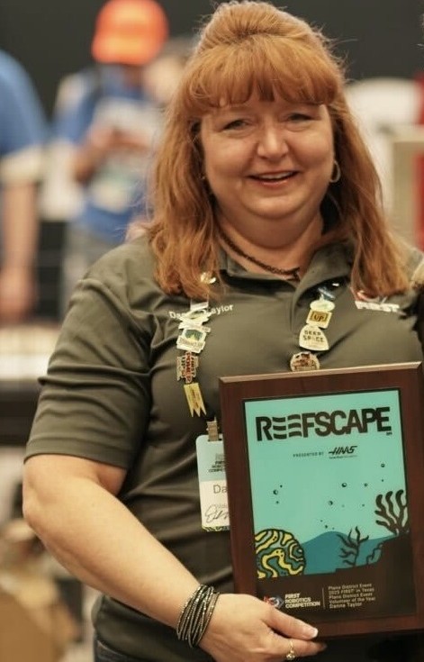 Vol of the year.jpg (77 KB)